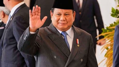 Indonesia set to release hundreds of prisoners under president's clemency plan