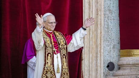 El Papa pide la libertad para "los periodistas encarcelados por contar la verdad"