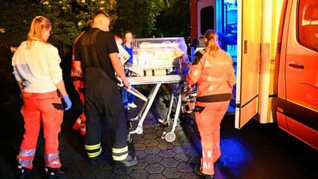Neugeborenes bekam plötzlich keine Luft - Spezial-Team rettet Baby kurz nach Geburt