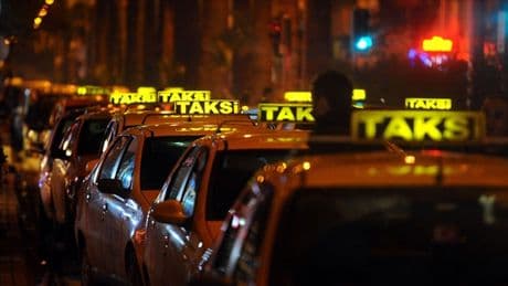 İstanbul'da milyonluk taksi plakası fırsatı! İBB 150 yeni plakayı ihaleye çıkarıyor: İşte detaylar