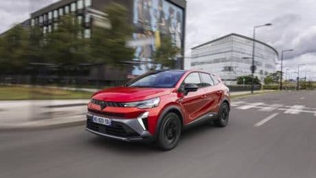Renault Symbioz, come va la nuova Full Hybrid: consuma poco e ha un bel carattere
