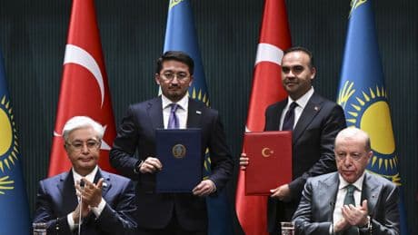 Türkiye ile Kazakistan arasında 20 anlaşma imzalandı