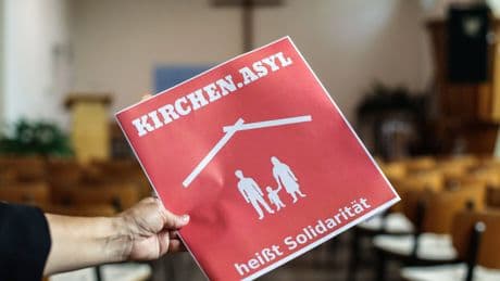 Hessen Hunderte Abschiebungen durch Kirchenasyl verhindert