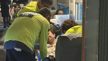 Nuevo caos ferroviario en España: «Hemos pasado 12 horas atrapados en un AVE a Málaga»