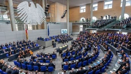 Gedenkstunde: Bundestag erinnert an Ende des Zweiten Weltkriegs