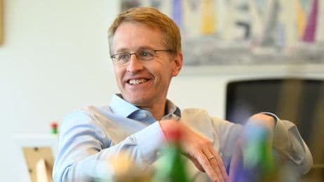 Kontroverse in der CDU - Günther offen für Tempolimit, Schwarzgrün nicht