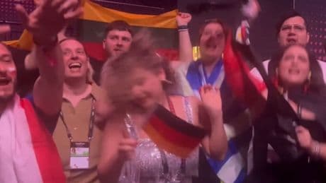 So wird hinter den Kulissen gefeiert - „Baller“ reißt die Halle mit
