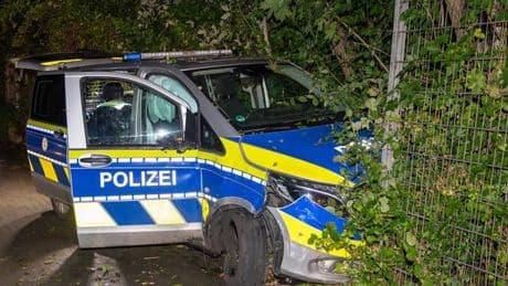 Kriminalität: Polizeischüsse nach Verfolgung - Mann in Lebensgefahr