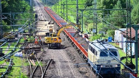 Bahnverkehr: Bahn und Bund beschließen Reihenfolge bei Korridor-Sanierung