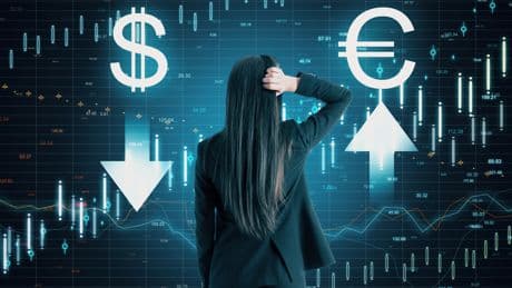 Es el momento del euro: ¿Podrá desafiar al dólar en 2025?