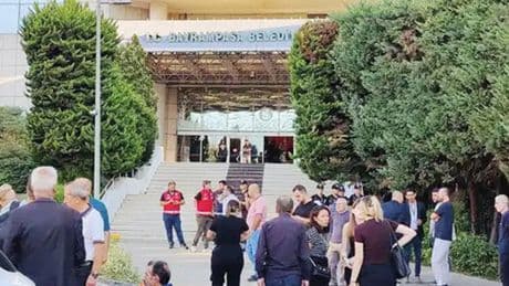 Bayrampaşa’ya ‘yolsuzluk’ operasyonu... CHP’li Başkan dahil 48 gözaltı kararı