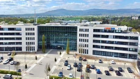 Genossenschaftsbanken : Umstrittenes Geschäftsmodell holt Geldhaus ein: Raiffeisenbank Hochtaunus muss gestützt werden
