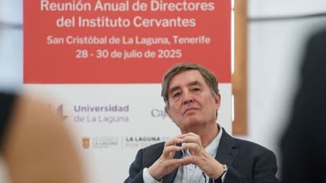 Luis García Montero: "Me preocupa el español en EEUU por el odio a lo hispano"