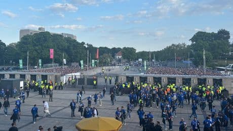 Tausende Fans waren betroffen - DFB entschuldigt sich für Pokal-Chaos