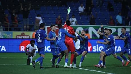 Çaykur Rizespor ilk 3 puanını 90+3'te aldı!