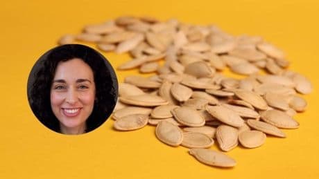 Julia Farré Moya, nutricionista: “Las pipas de calabaza aportan el doble de proteína que el huevo y ayuda a dormir, porque contiene triptófano, magnesio y zinc”