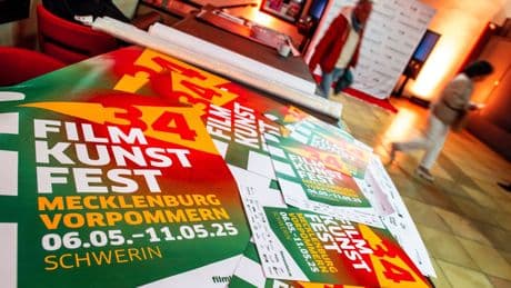 Film: Filmkunstfest MV in Schwerin gestartet - Elf Weltpremieren