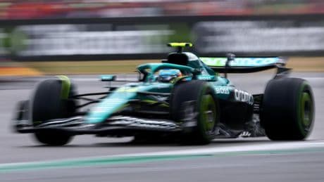 Alonso, decepcionado: "El podio era muy posible, es muy frustrante"