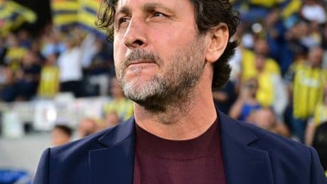 "Ülkede futbol oynanmıyor!"