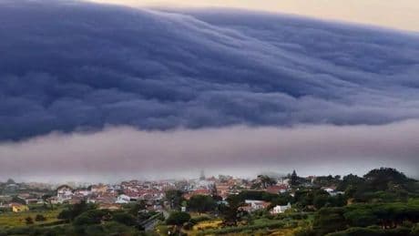 Rare 'roll clouds' spotted over Portuguese beaches as heatwave sweeps Europe