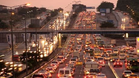 Sadece İstanbul değil o şehirde eklendi! Trafik sorunu bitmek bilmiyor, o şehirde yaşayanlar kaçmak istiyor
