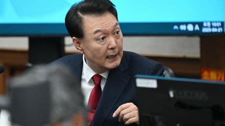 Yoon Suk Yeol: Südkoreas Ex-Präsident verlässt Partei und ruft zur Unterstützung von Kim auf