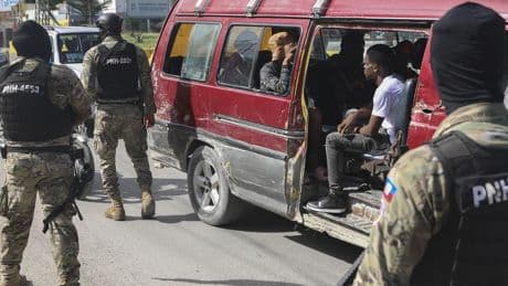 Haiti'de silahlı çete kasabaya saldırdı: Aralarında çocukların da olduğu 50 kişi hayatını kaybetti