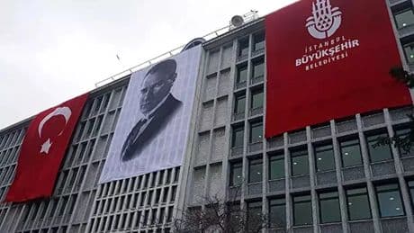 Yılmaz Özdil'den 'İBB'de CHP’lilere mobbing' iddiası: 'Kan kusturuyorlar'