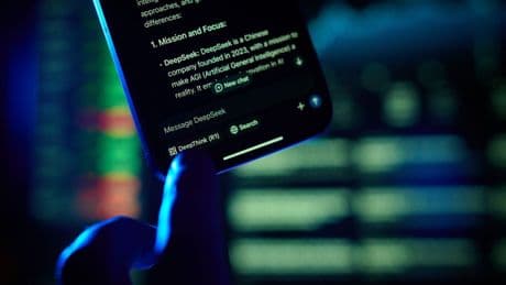 ’Gratis’ ChatGPT blijkt totaal niet gratis: stroomverbruik verdubbelt in 2025 door AI-wildgroei