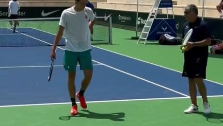 Alexander Zverev se entrena con Toni Nadal en la Rafa Nadal Academy