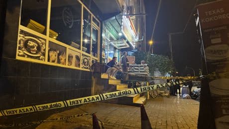 Berber dükkanına silahlı saldırı: 1 ölü