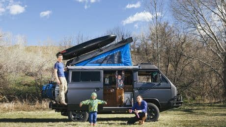 Vacances : pourquoi le marché des vans aménagés ne connaît pas la crise