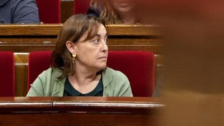 El rechazo a la ampliación del aeropuerto de El Prat no prospera en el Parlament