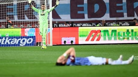 Trabzonspor'a Enis Destan şoku!