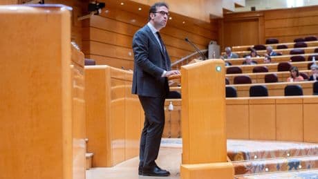 El Gobierno se expone a una batalla legal en el Supremo si veta la opa del BBVA