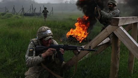 Guerre en Ukraine, jour 1189 : Moscou accuse Kiev, Poutine menace les entreprises occidentales
