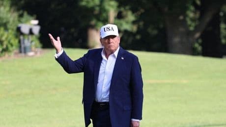 Flugzeuge stören Trump beim Golfen – Kampfjets reagieren mit Manöver