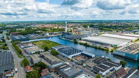 Bedrijfsleven trapt op de rem, makelaars zien halvering van nieuwe huurcontracten