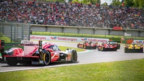 Formula 1 a Imola: tenori, sbandieratori e DJ set