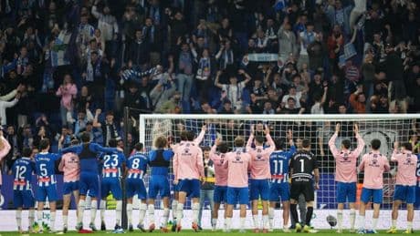 ¡Lleno total en el Espanyol-Barcelona!