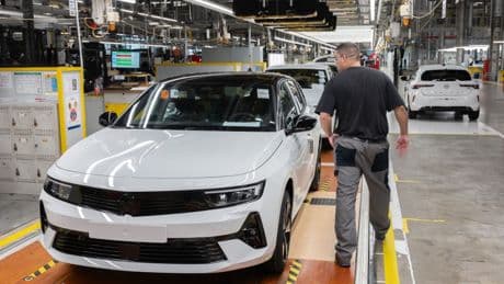 Opel-Chef: „Wir werden den Kunden beim Antrieb weiter eine Wahlmöglichkeit geben