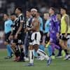 Veelbesproken Memphis Depay haalt zijn gram met gelijkmaker in wedstrijd tegen titelverdediger