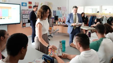 Ayuso reta al Gobierno y anuncia la defensa a ultranza de la Educación Especial en Europa y los tribunales