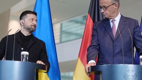 Vor Alaska-Gipfel: Selenskij kommt zum virtuellen Ukraine-Treffen nach Berlin