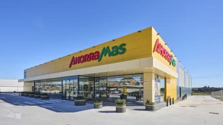 Ahorramas bate su récord de beneficios a las puertas de su asalto a Castilla y León