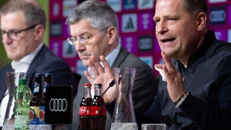 FC Bayern: Trainer und Team sind eine Einheit. Auf der Ebene darüber fliegen die Funken
