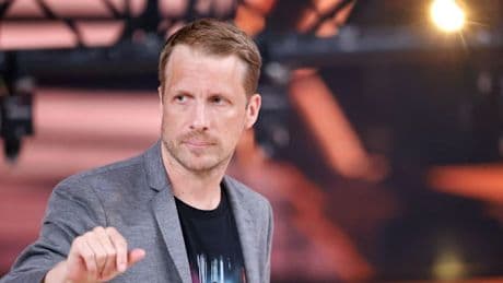 Er schlug Oliver Pocher ins Gesicht – Gericht verurteilt Comedian zu Haftstrafe