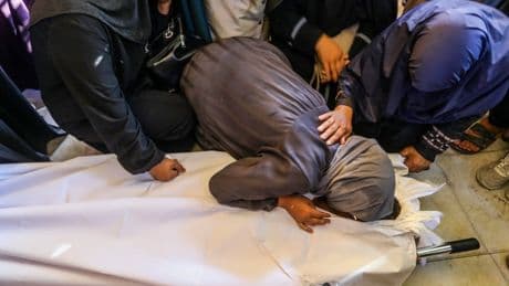 Gazze'de can kaybı 60 bin 933'e yükseldi