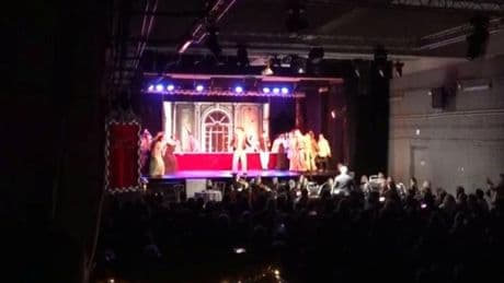 In der Untergrund-Oper von Charkiw – So ist das Leben unter der Stadt