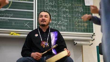 Völkerverständigung: Karl-May-Festtage Radebeul - Echter Lakota in Grundschulen